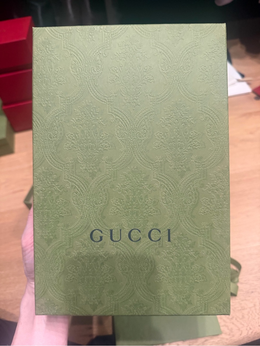 Gucci Olive Green Gift Box with Branded Ribbon and self sealing envelope - Picture 5 of 12
